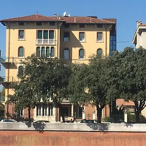  Aparthotel Adige Penthouse Italia
