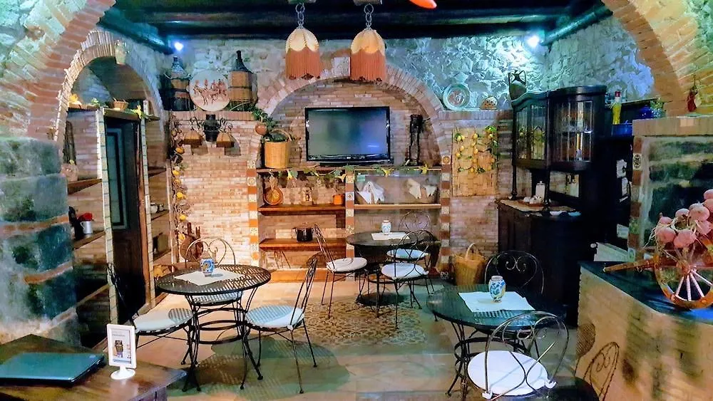 *** Hotel Albergo Diffuso Borgo Santa Caterina Castiglione De Sicilia Italia