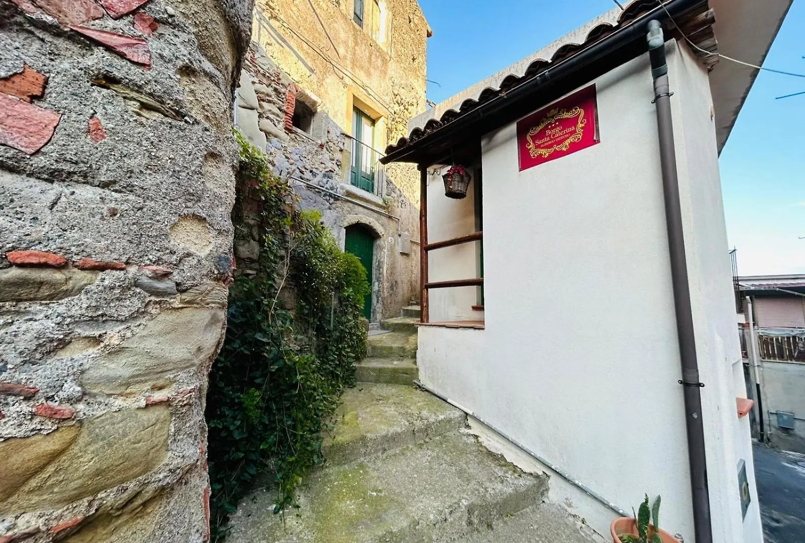 Albergo Diffuso Borgo Santa Caterina Castiglione De Sicilia 3*,