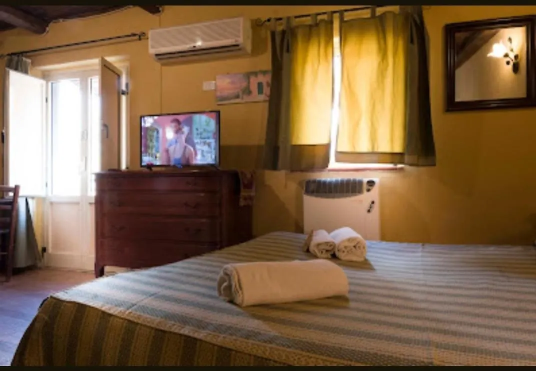 Albergo Diffuso Borgo Santa Caterina Castiglione De Sicilia 3*,