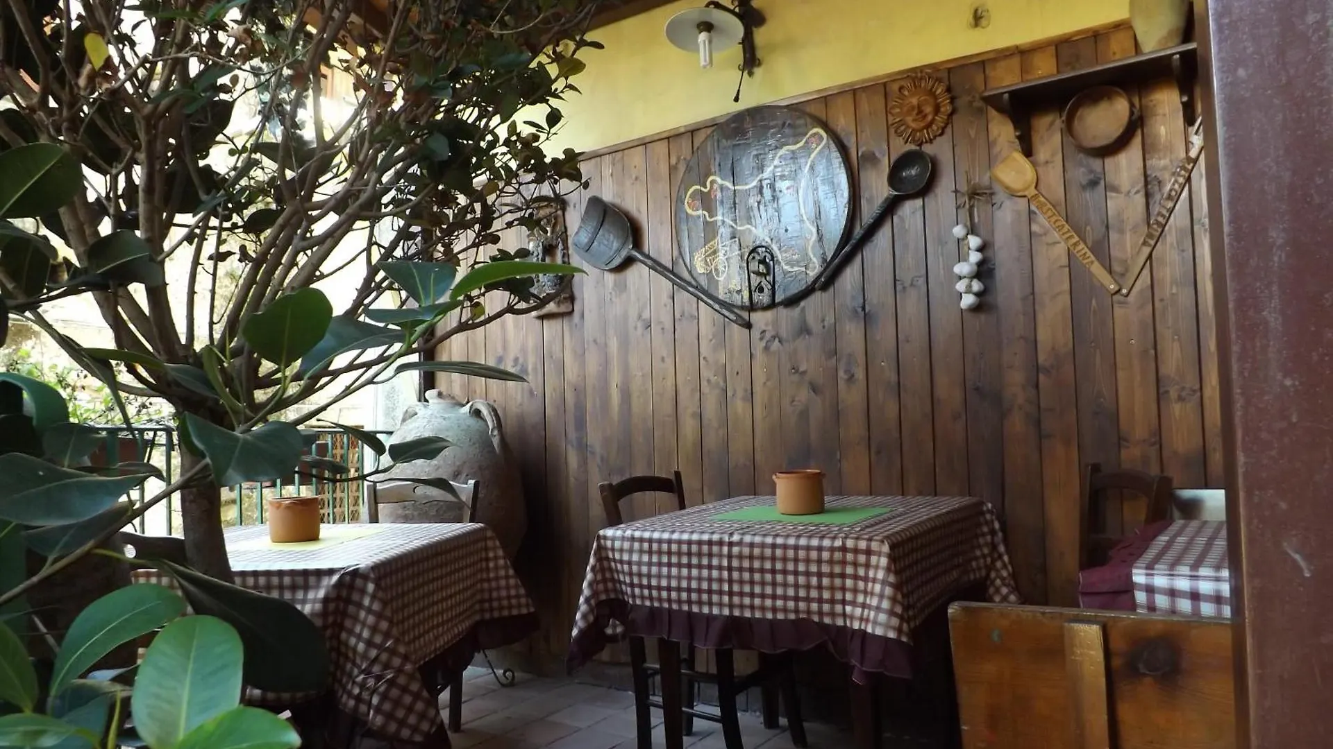 Albergo Diffuso Borgo Santa Caterina Castiglione De Sicilia 3*,  Italia